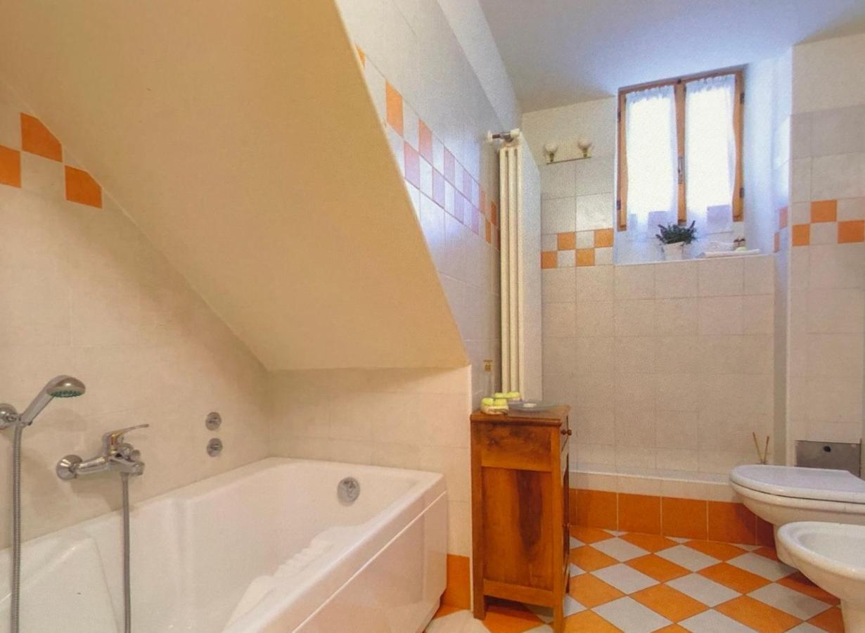 “Oltre Il Confine” Apartment Belluno Luaran gambar